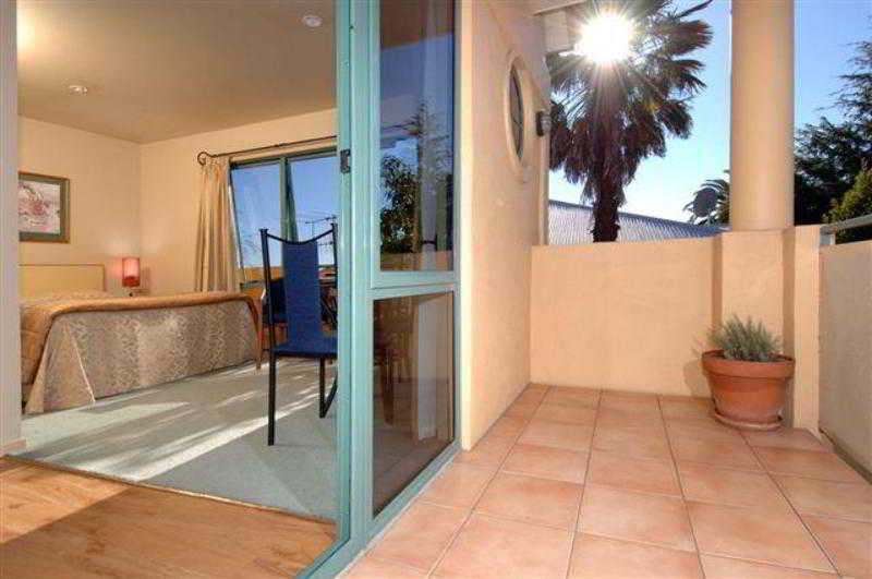 נלסון Tuscany Gardens Motor Lodge חדר תמונה