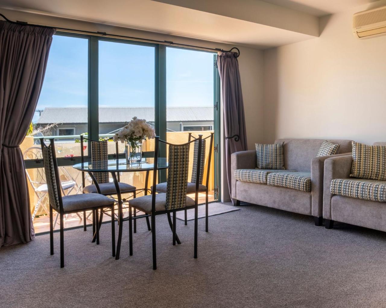 נלסון Tuscany Gardens Motor Lodge מראה חיצוני תמונה