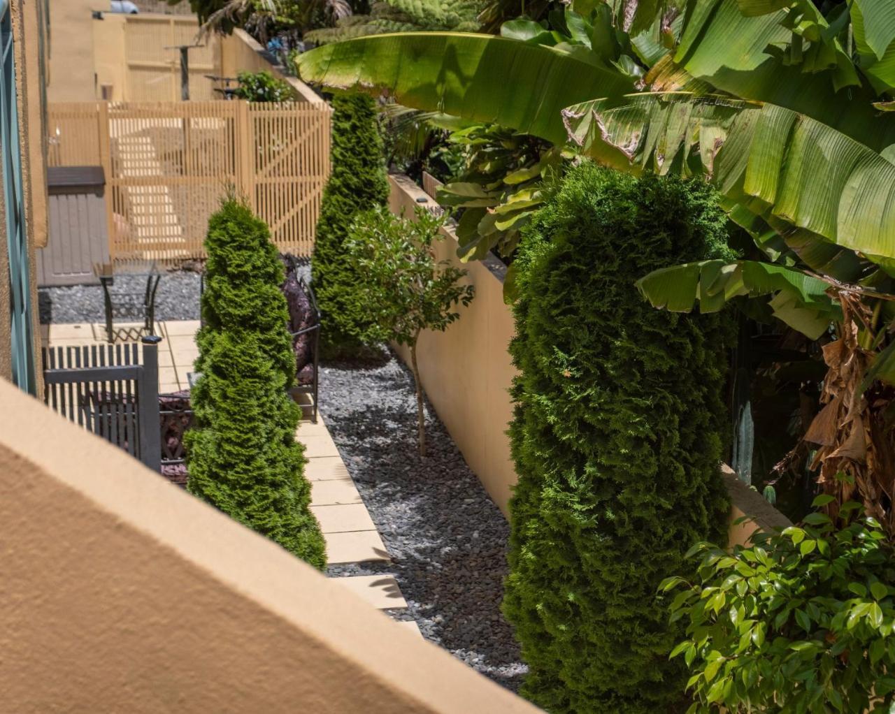 נלסון Tuscany Gardens Motor Lodge מראה חיצוני תמונה